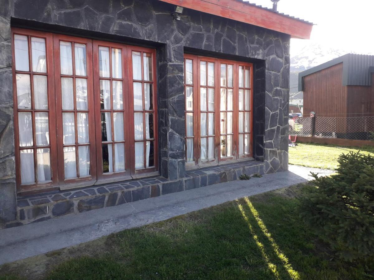 La Casa Del Mono Bed & Breakfast Ushuaia Exterior photo